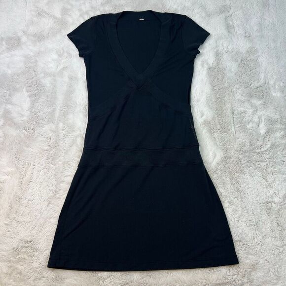 Lululemon Ribbed VNeck Short Sleeve Dance Pulse Dress Black Size 6 Tennis Stretc - Picture 2 of 9